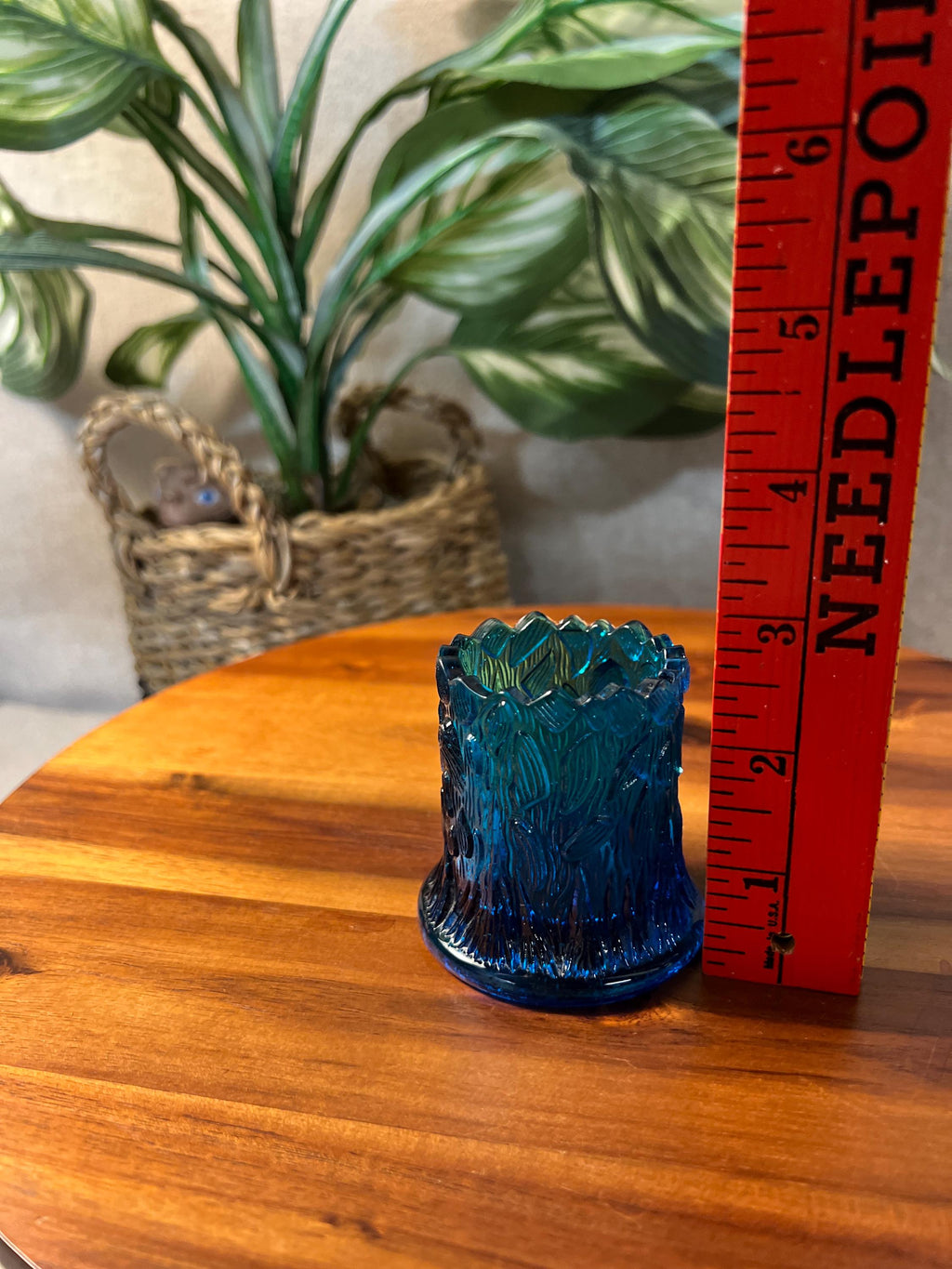ROBERT Hansen EAPG Unsigned Tree Stump Toothpick Holder Colonial Blue