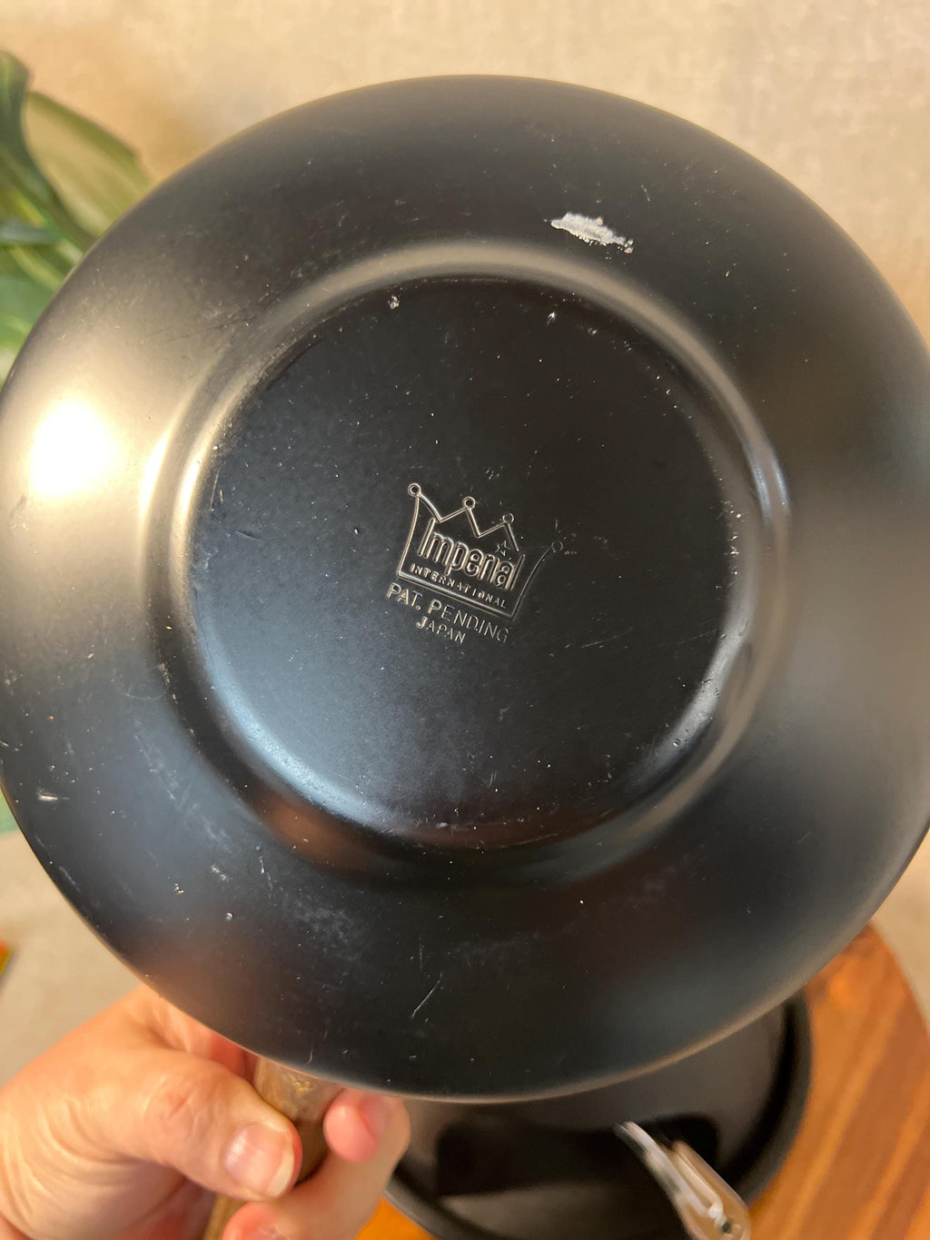 MCM VTG Fondue Pot Complete Set Retro Black/white Wood Handle & Knob Japan