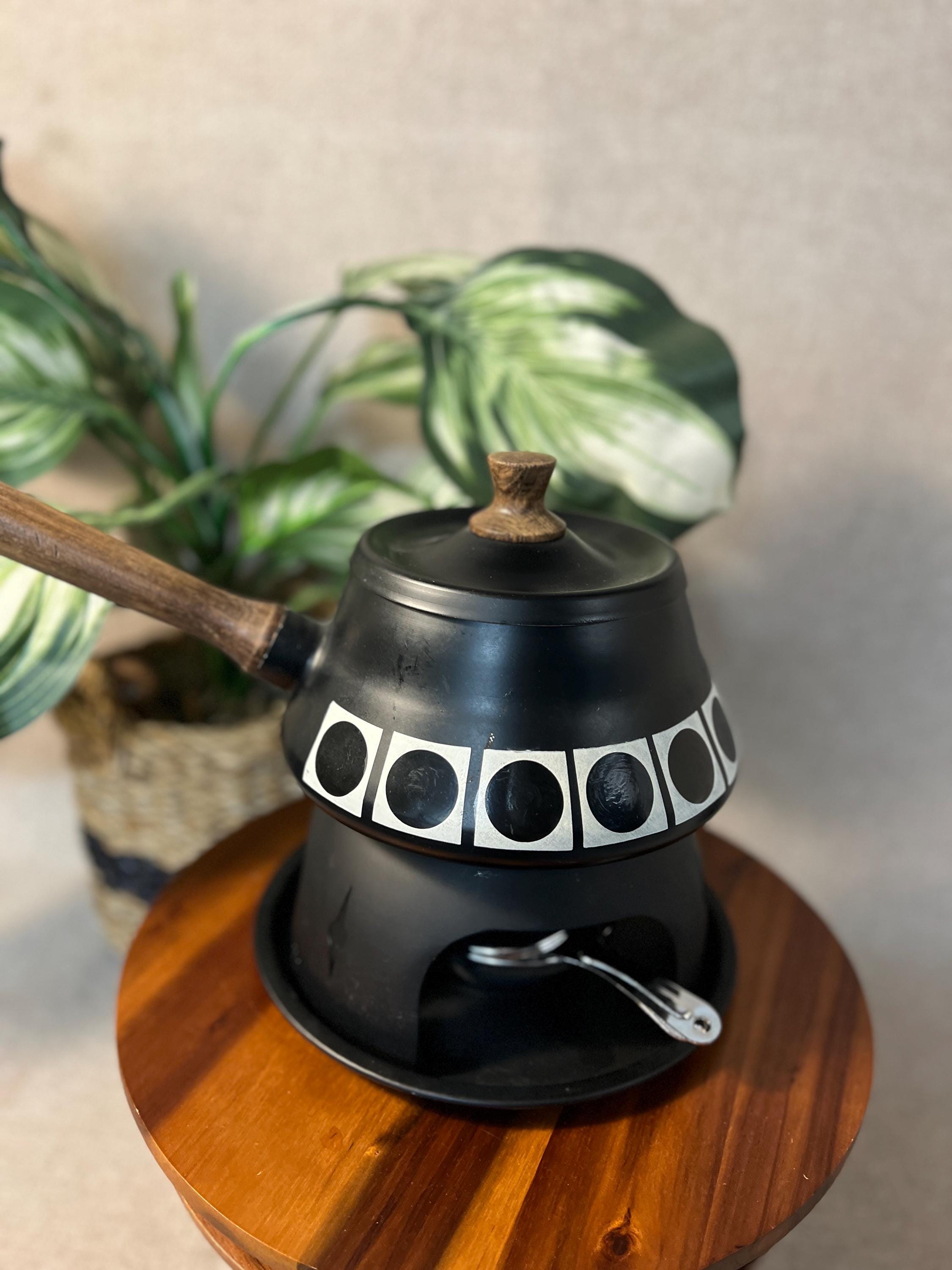 MCM VTG Fondue Pot Complete Set Retro Black/white Wood Handle & Knob Japan