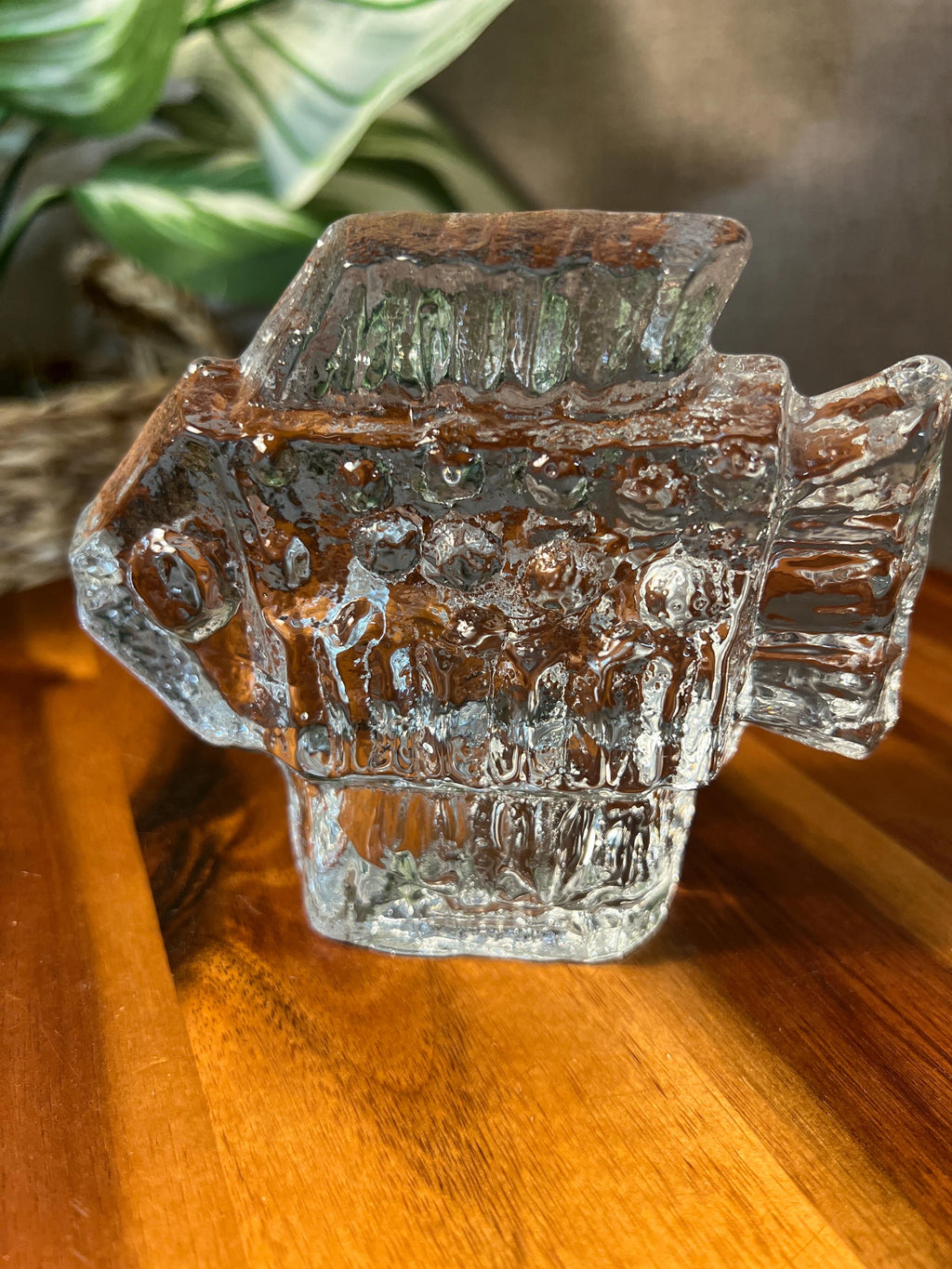 Vintage Uno Westerberg/Pukeberg Sweden Glass Modern Fish Figurine Paperweight