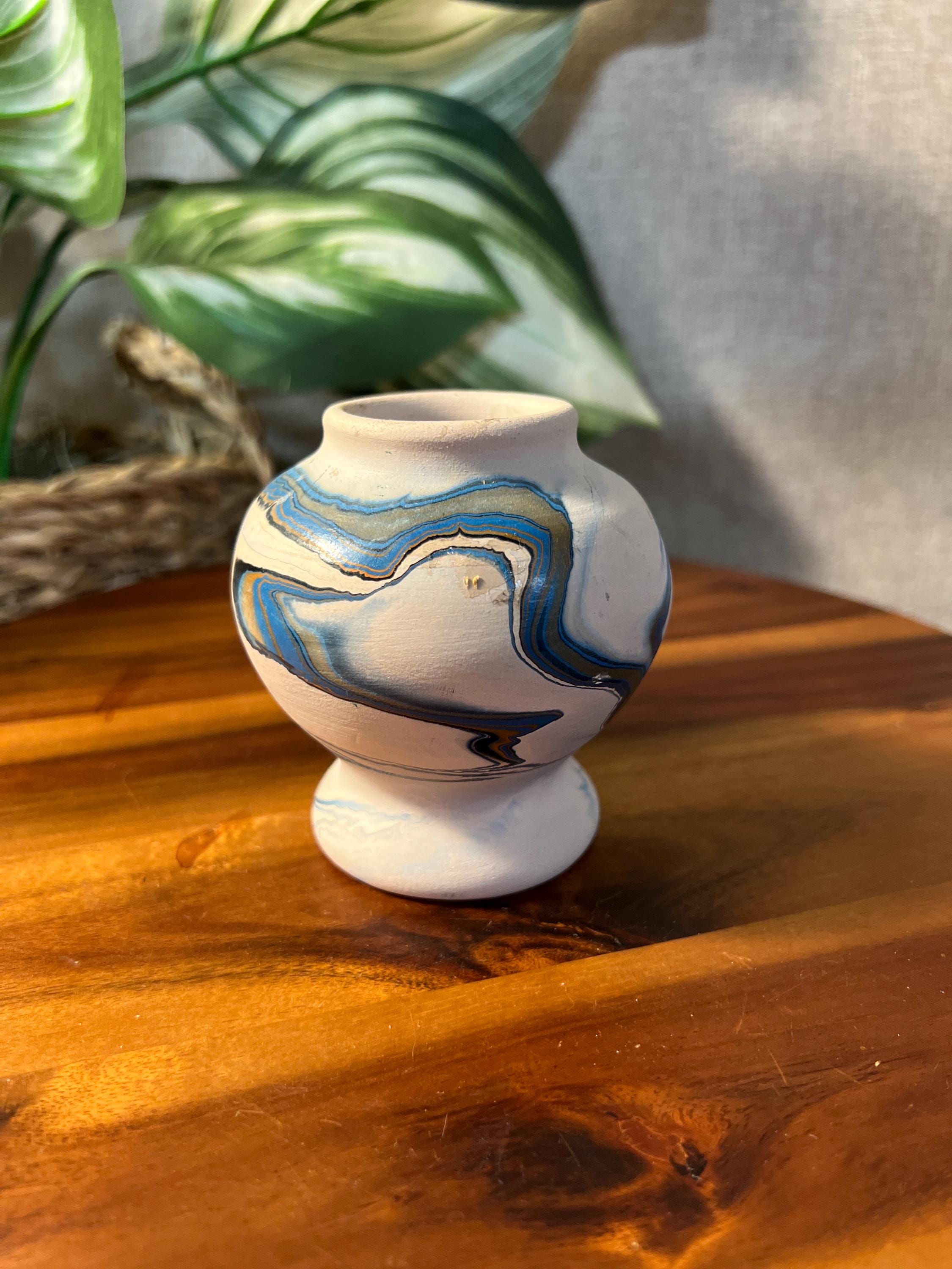 Vintage Handthrown Nemadji Small Vase Green yellow  Swirl