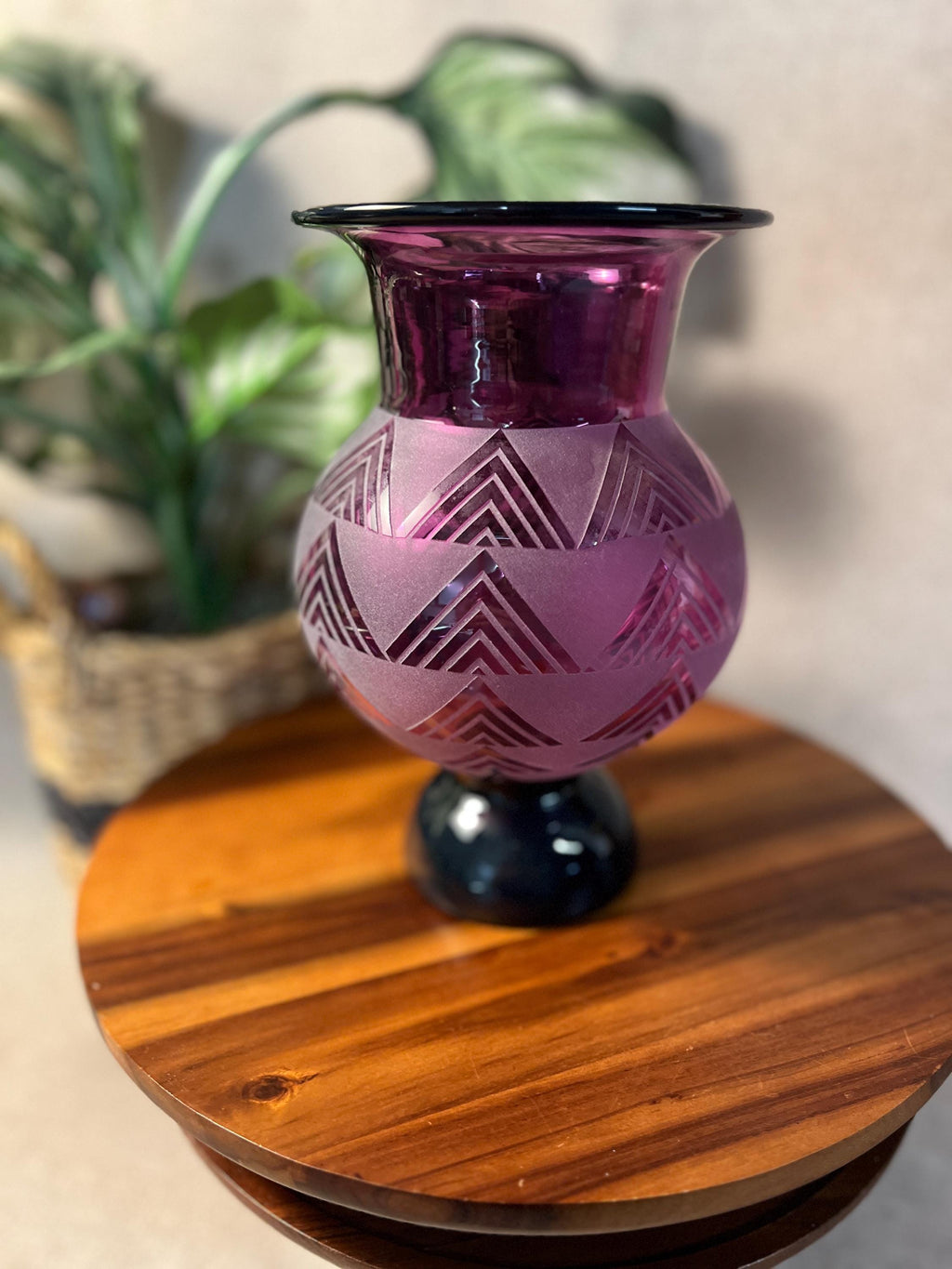 Corriea Limited Edition Etched And Signed Purple Vase EVL8060 39/200