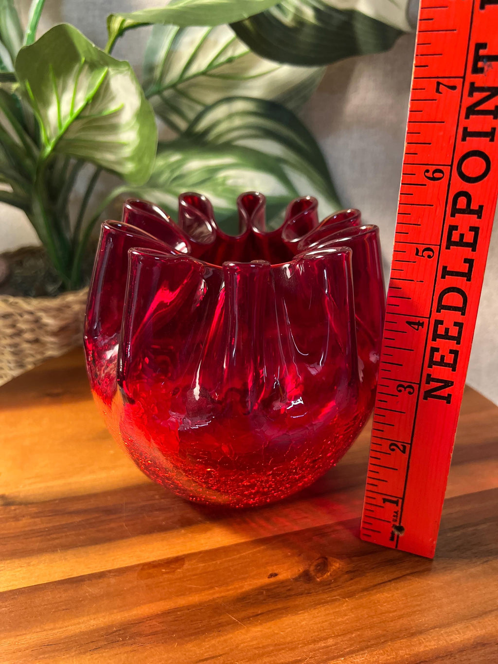 Vintage MCM Pilgrim Glass Red Crimped Edge Crackle Glass 5 Bowl Vase