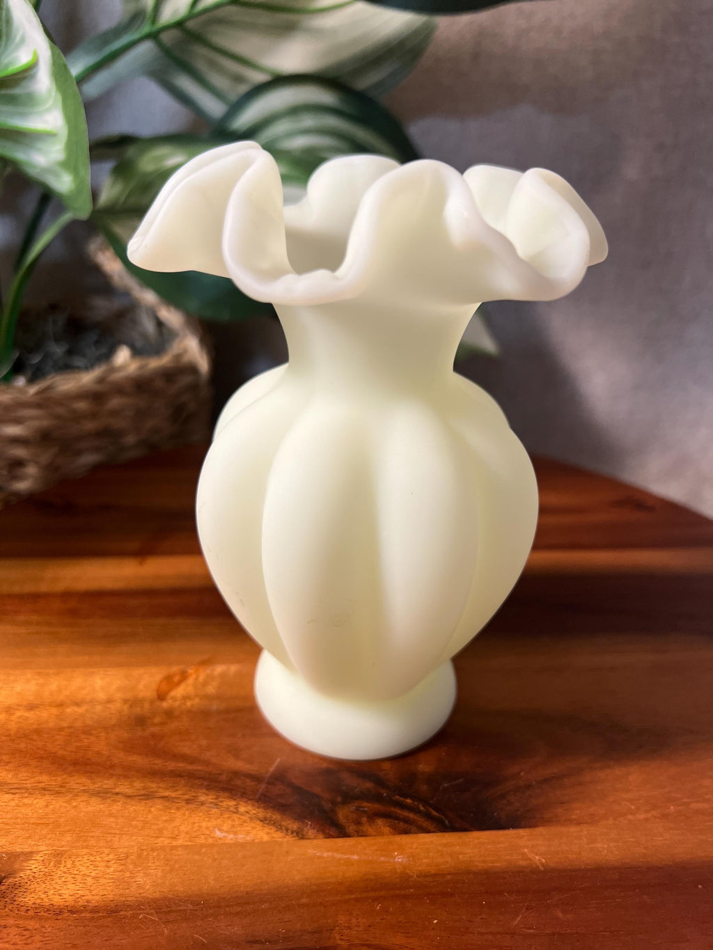 Fenton Vase Custard Satin Uranium Glass. Ruffled Edges Melon Style