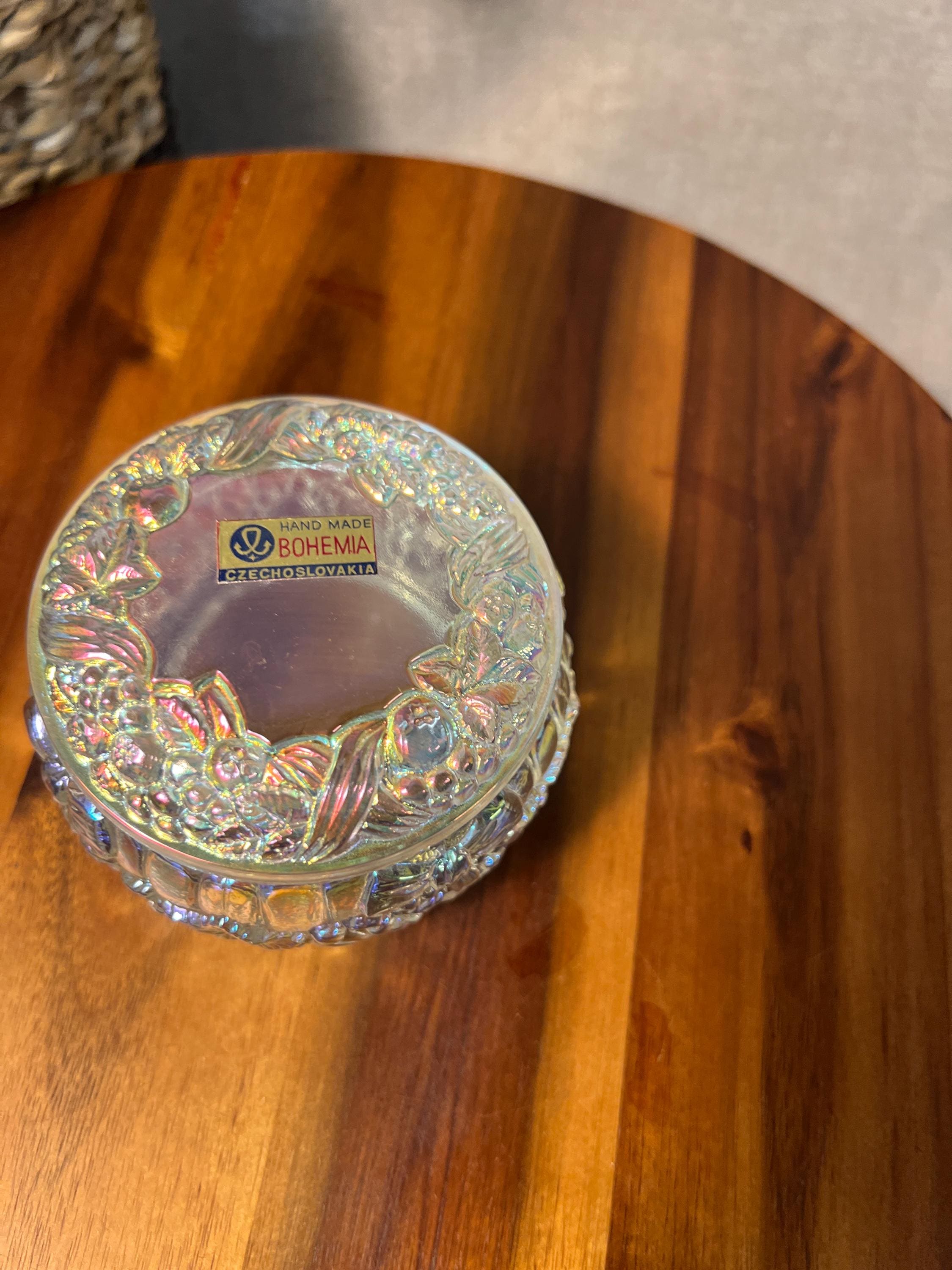 Vintage Czech Republic Iradescent Glass Trinket Box Powder Jar Bows Floral Flowers