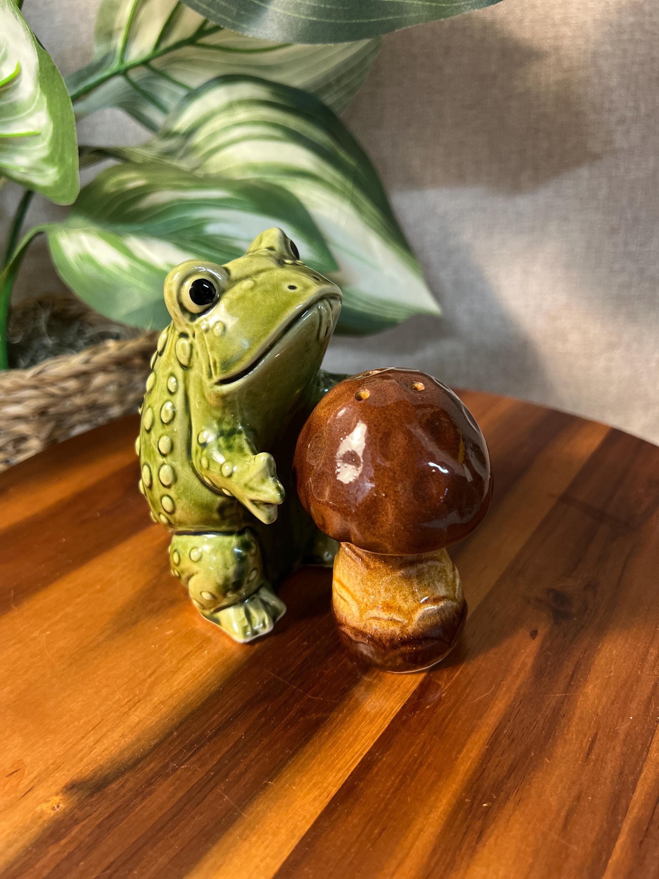 Vintage Frog and Mushroom Salt & Pepper Japan 1970's