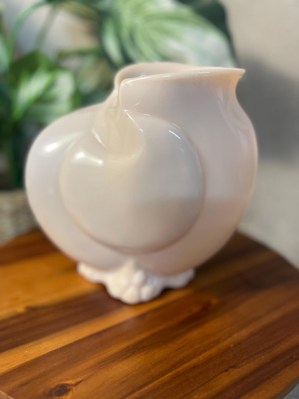 Vintage Crown Tuscan Pink Milk Glass Vase, Cambridge Glass Co, Nautilus Seashell