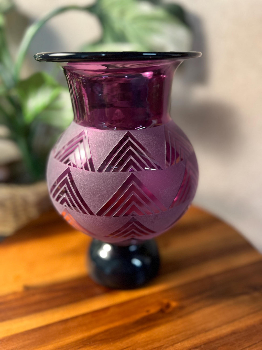 Corriea Limited Edition Etched And Signed Purple Vase EVL8060 39/200
