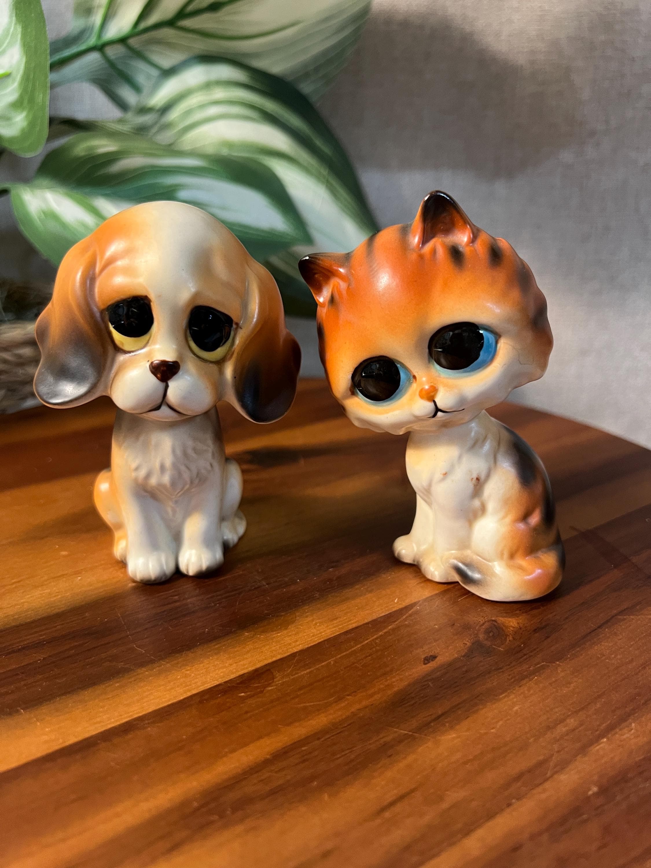 Vintage Lefton Sad Eyes Big Eyes Puppy Dog and Kitten Figurine Made In Japan