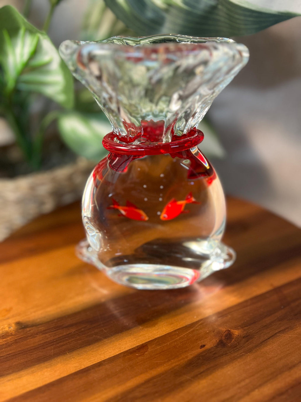 Murano 7" GoldFish Aquarium Bag Art Glass Paperweight w/Red Ribbon