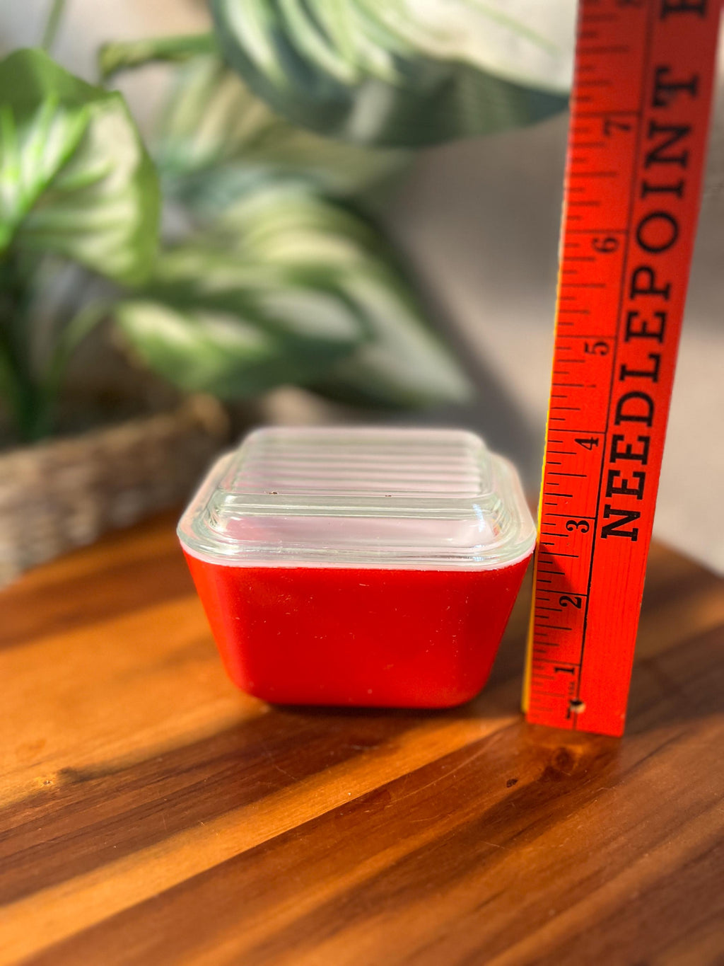 Vintage Pyrex Red Refrigerator Storage Dish #501 w/ Glass Lid 1950s