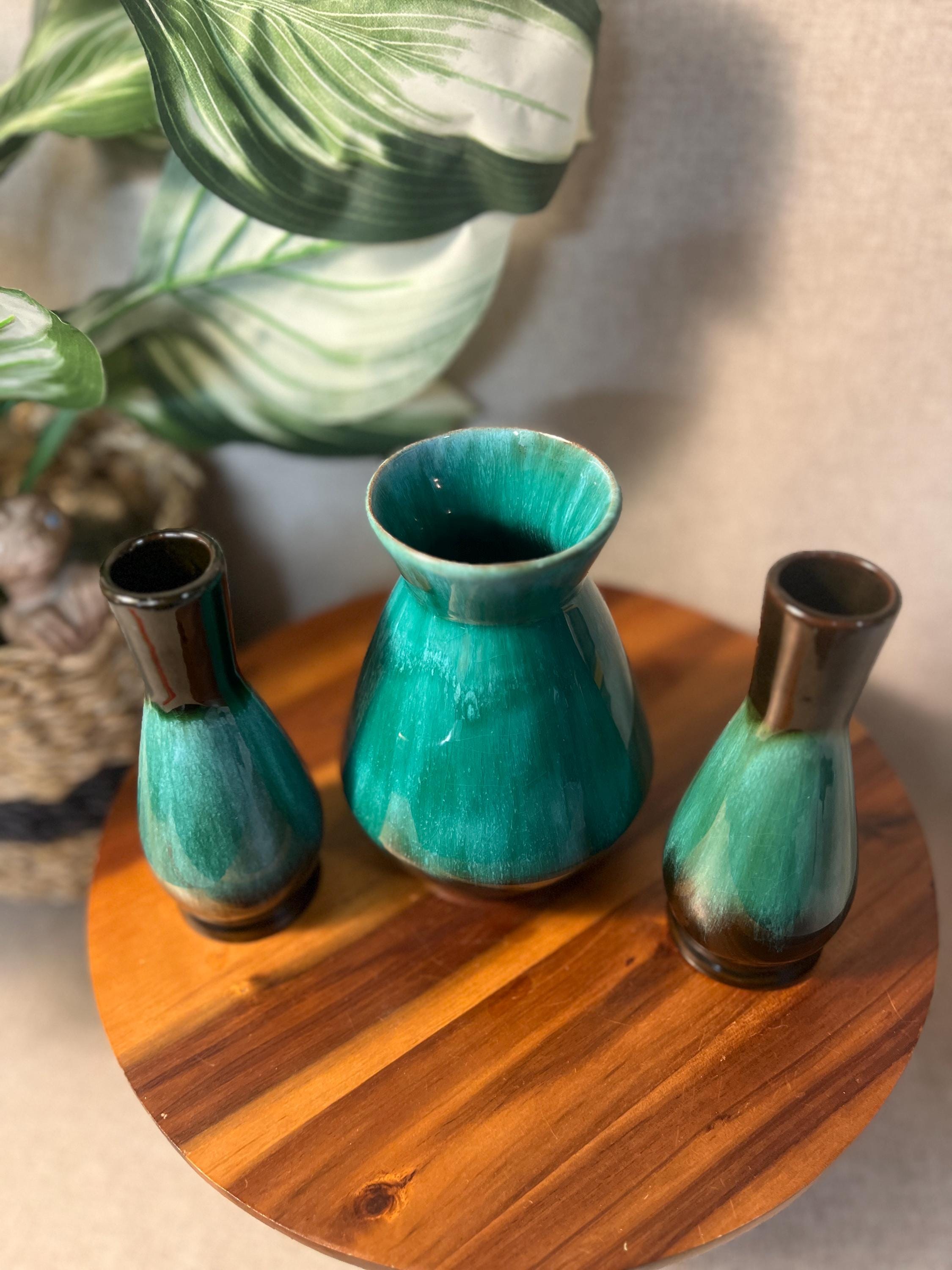 Vintage Blue Mountain Pottery canada set of 3 Vases