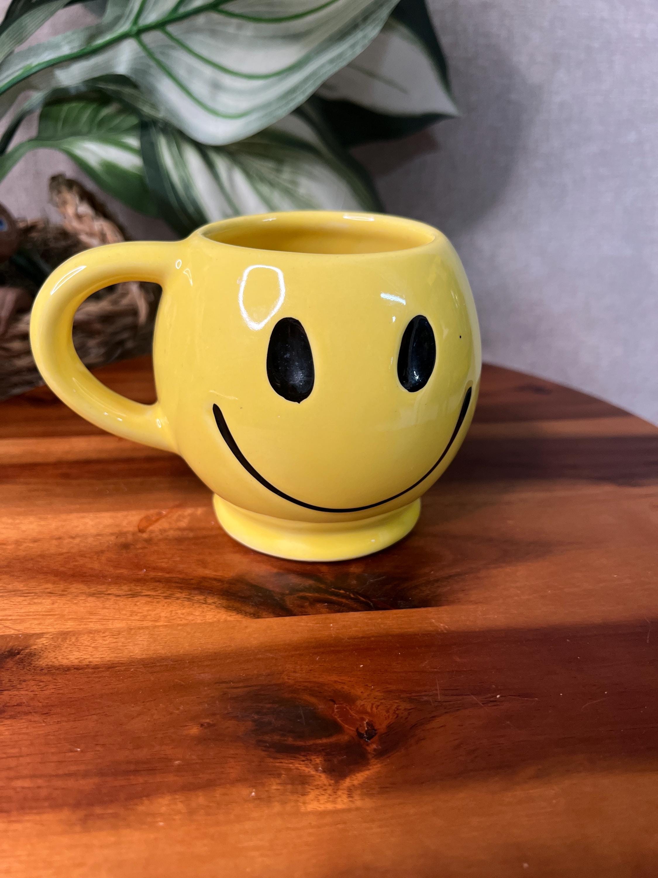 Vintage McCoy pottery happy face mug