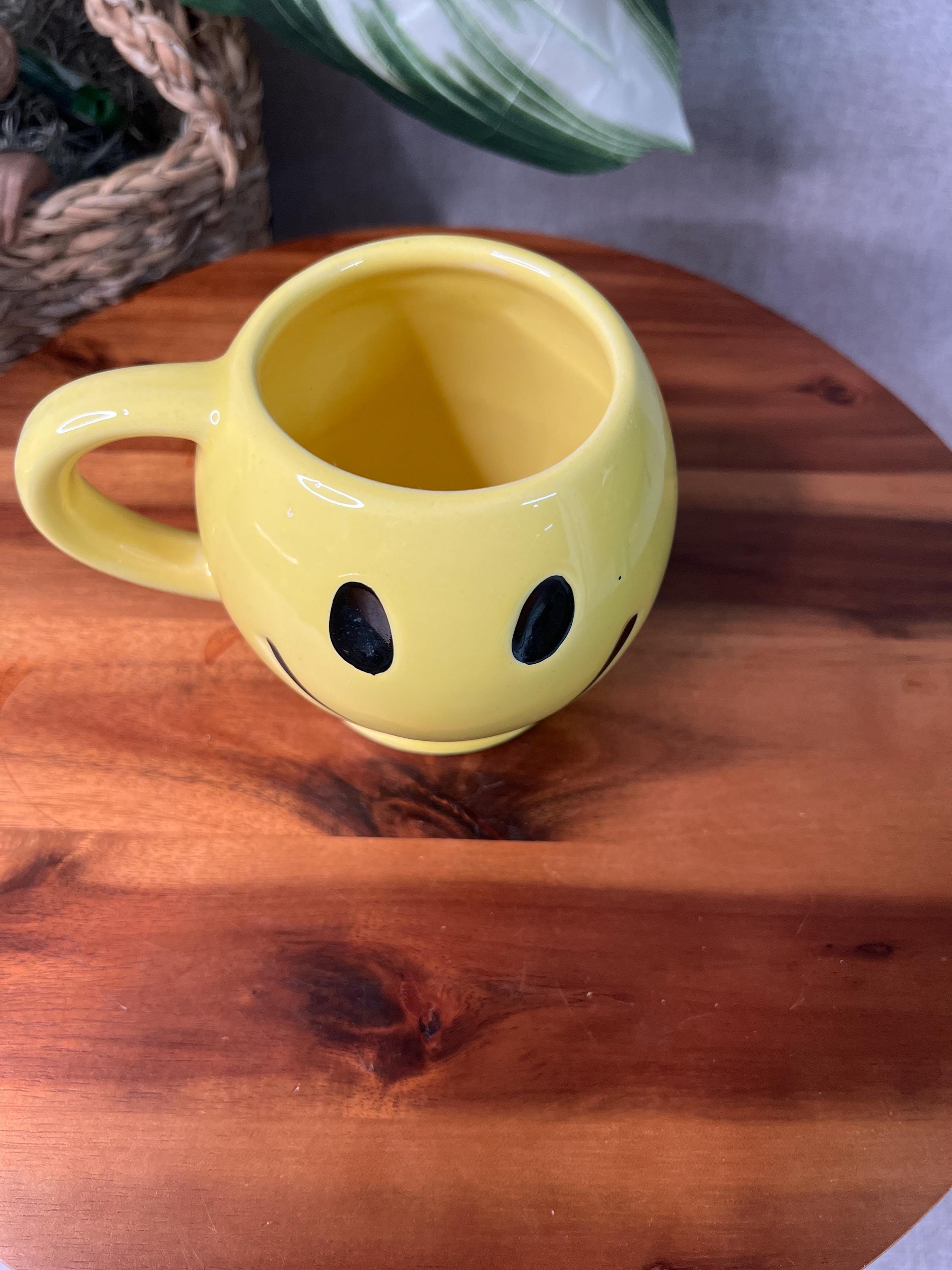Vintage McCoy Happy Face Mug